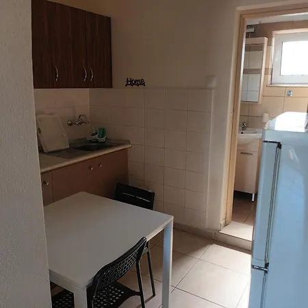 Vakis Apartmanhotel Velíka