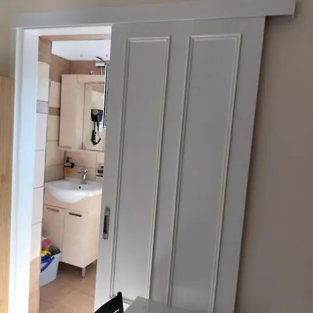 Vakis Apartmanhotel Velíka